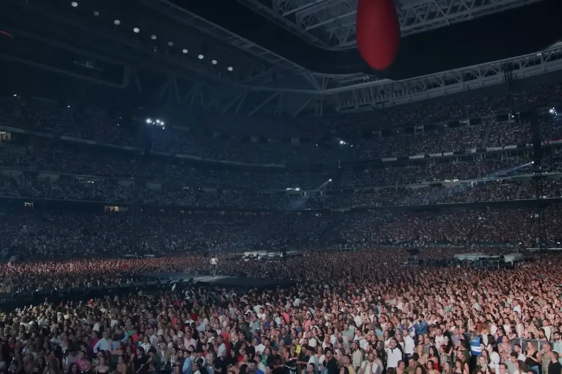 El Santiago Bernabéu lleno en La última flecha, en 2024.